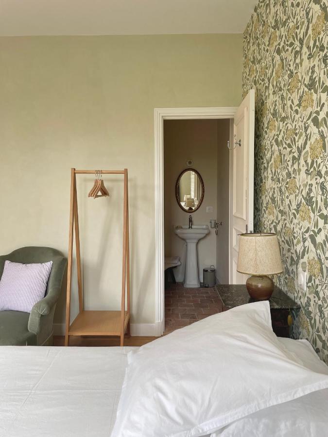 Entre Les Branches Bed & Breakfast Saint-Regle ภายนอก รูปภาพ